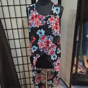 Charlotte Russe Black Floral Trim Sleeveless Top